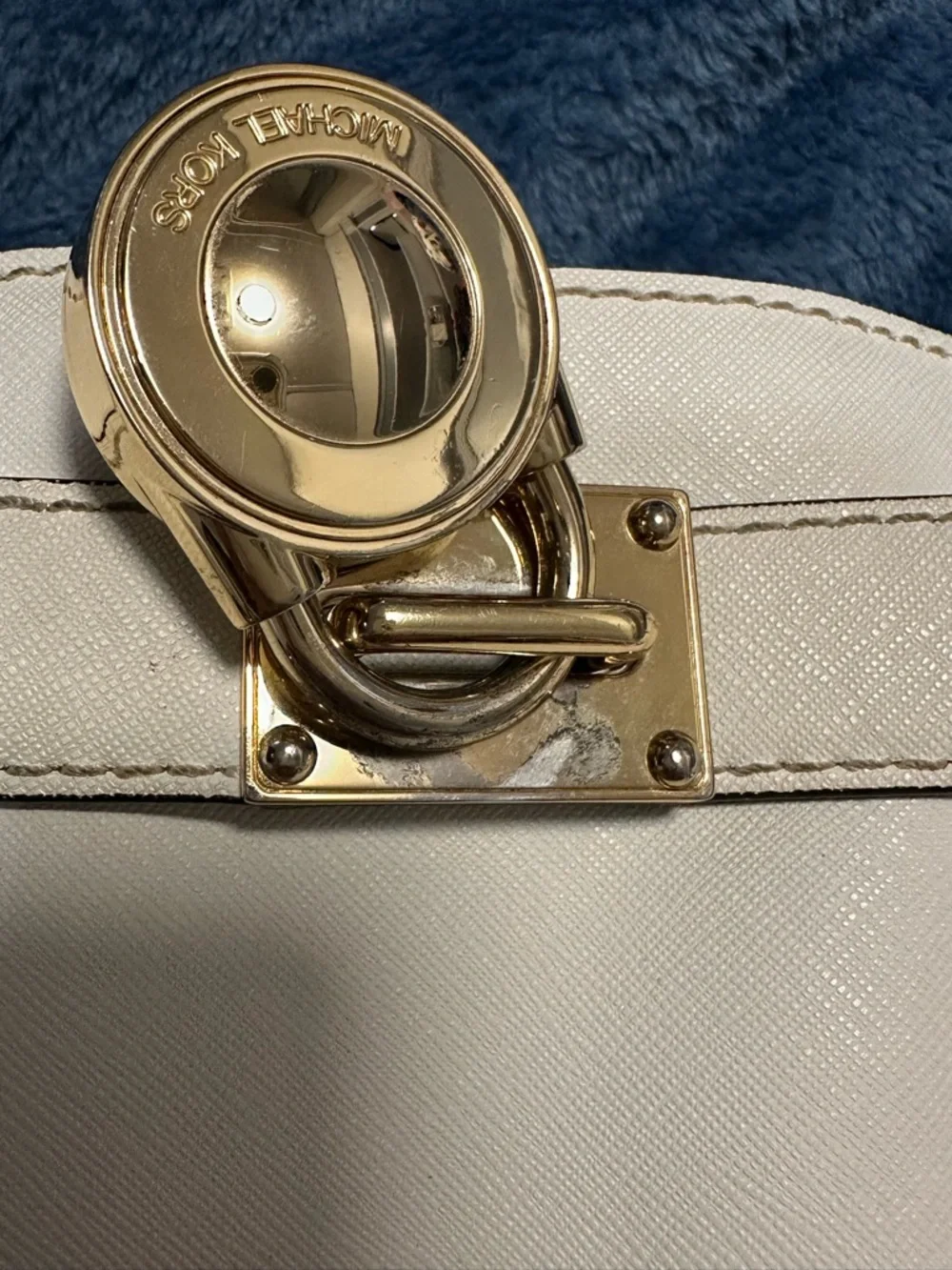 Michael Kors Cream Saffiano Leather Satchel with Gold Hardware - Picture 2 of 13